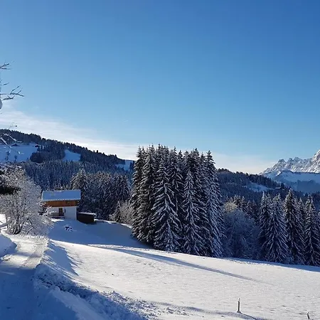 Chalet Varni